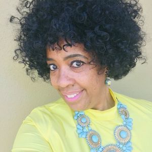 Meet your Posher, Denise